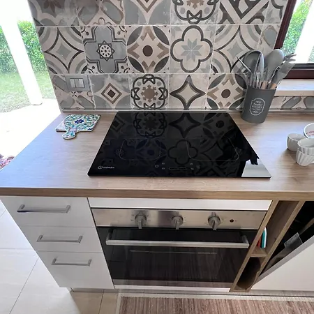 Casa Antia, Nuovo Bilocale Con Giardino In Con Piscina Feriepark Numana