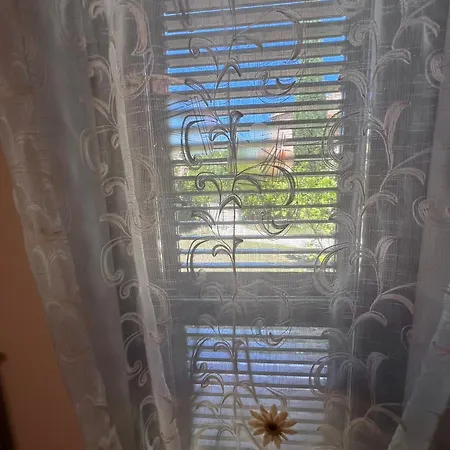 假日公园 Casa Antia, Nuovo Bilocale Con Giardino In Con Piscina 努马纳