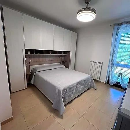 Casa Antia, Nuovo Bilocale Con Giardino In Con Piscina نومانا