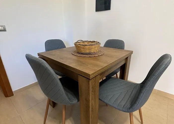 Casa Antia, Nuovo Bilocale Con Giardino In Con Piscina * Numana