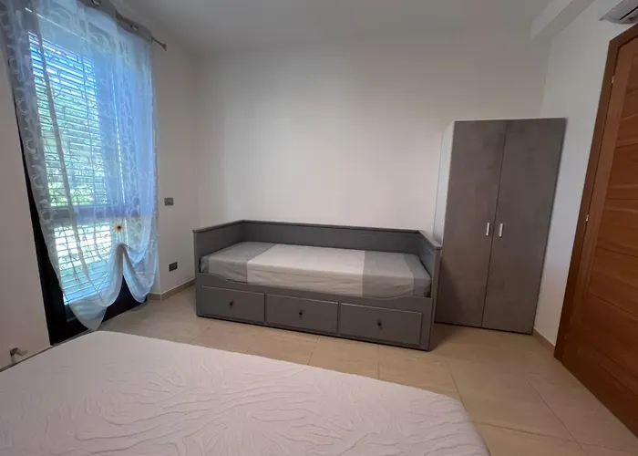 Casa Antia, Nuovo Bilocale Con Giardino In Con Piscina *