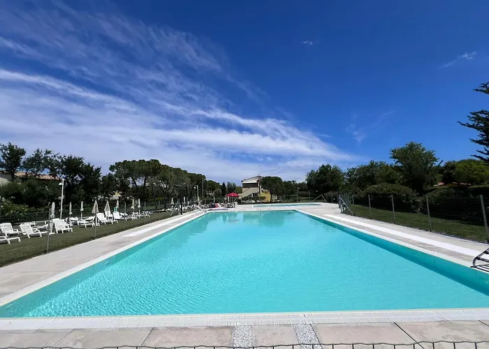 Casa Antia, Nuovo Bilocale Con Giardino In Con Piscina * Numana