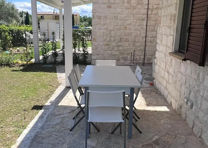 Casa Antia, Nuovo Bilocale Con Giardino In Con Piscina Holiday park Numana