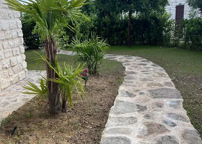 Casa Antia, Nuovo Bilocale Con Giardino In Con Piscina * Numana