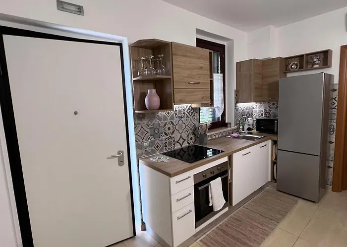 Casa Antia, Nuovo Bilocale Con Giardino In Con Piscina Parco vacanze